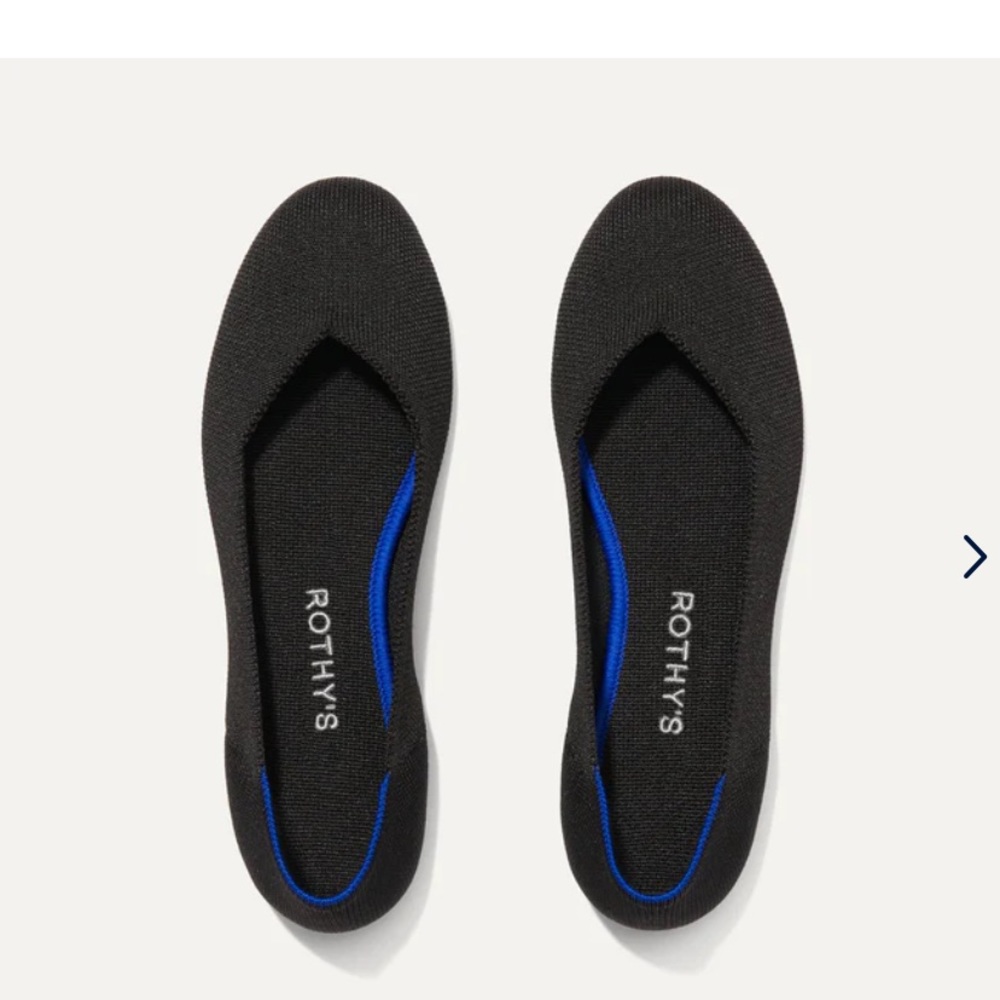 Rothy’s the Flats in black size 9